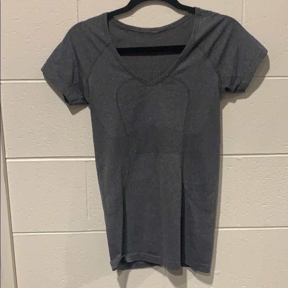 Lululemon swiftly tech